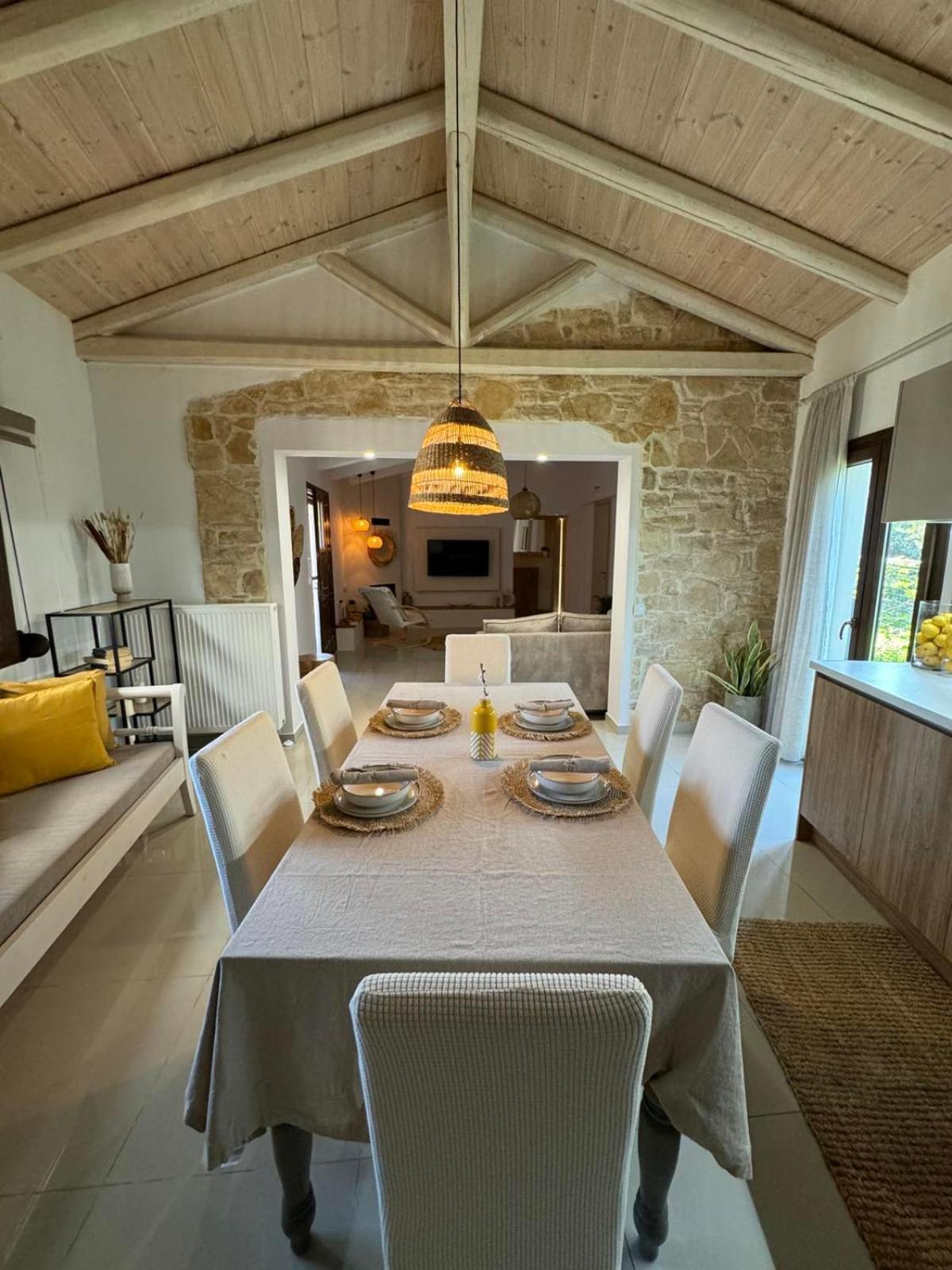 Villa Aspasia With Private Jacuzzi - Oasis Resort Κόκκινος Πύργος Εξωτερικό φωτογραφία