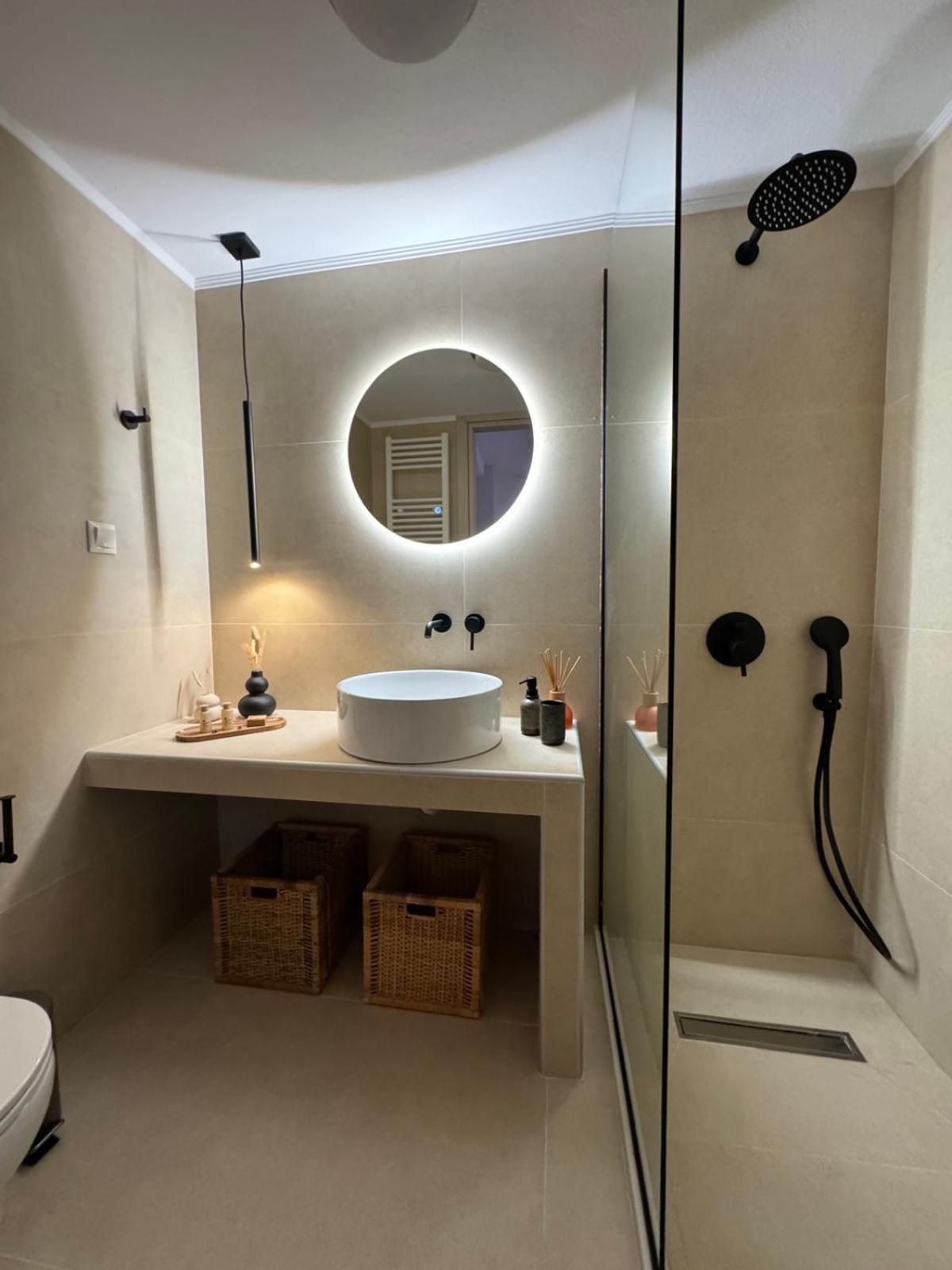 Villa Aspasia With Private Jacuzzi - Oasis Resort Κόκκινος Πύργος Εξωτερικό φωτογραφία